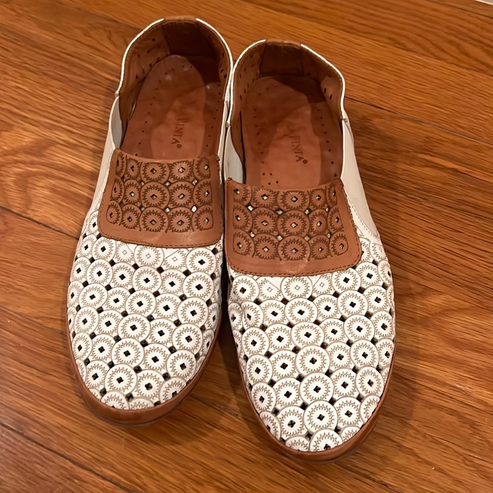 La Pinta Women’s Shoes